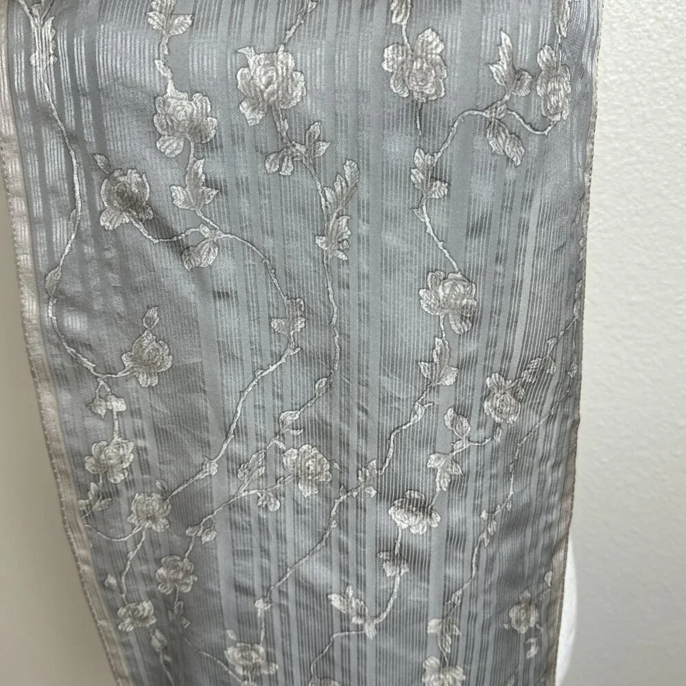 Anne Klein Silk scarf Gray Floral Stripped